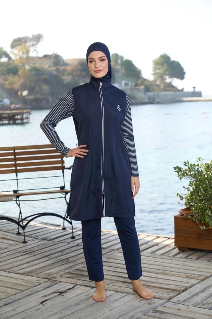 Estiva 25950 Lacivert Marin Fermuarlı Desenli Tam Boy Tesettür Mayo Estiva 25950 Lacivert Marin Fermuarlı Desenli Tam Boy Tesettür Mayo