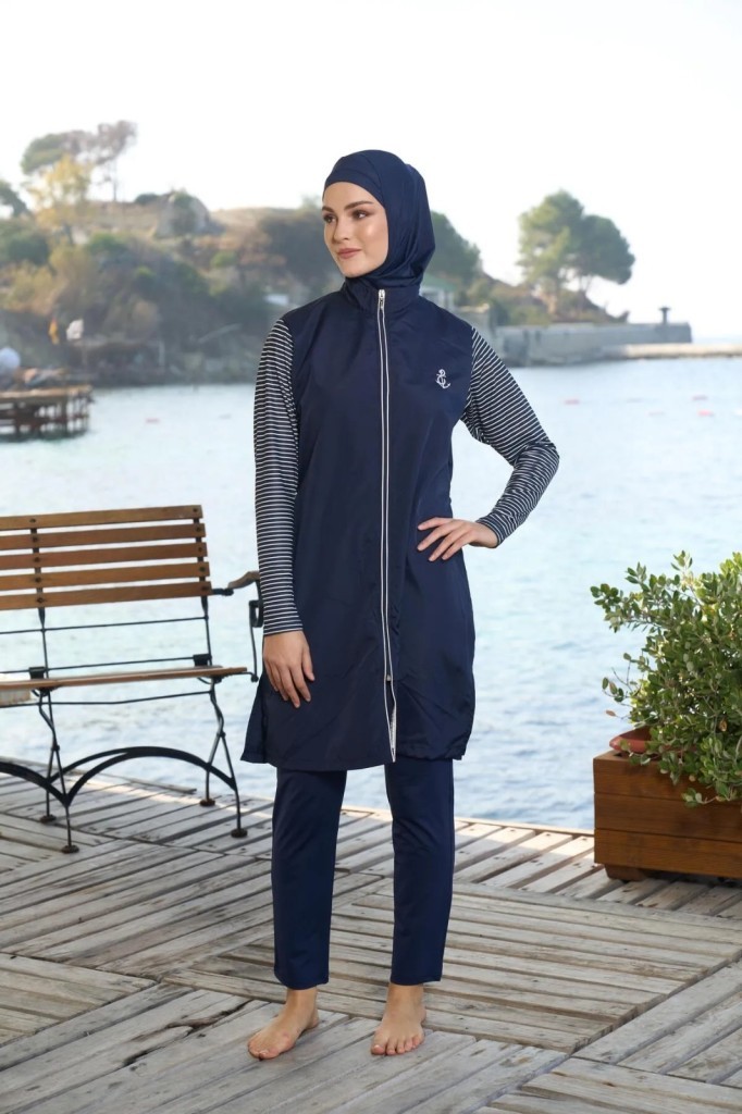 Estiva 25950 Lacivert Marin Fermuarlı Desenli Tam Boy Tesettür Mayo Estiva 25950 Lacivert Marin Fermuarlı Desenli Tam Boy Tesettür Mayo